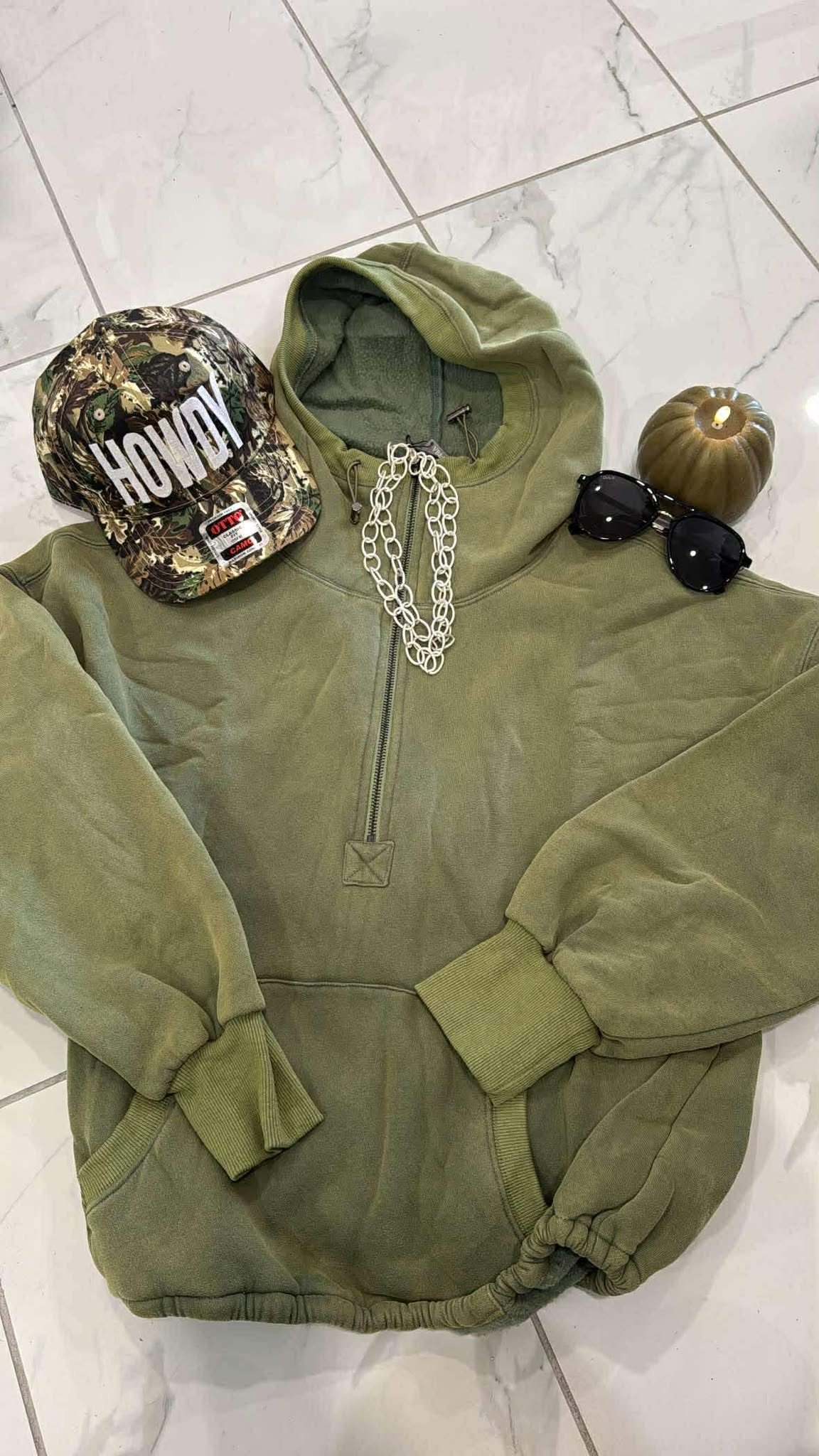 HALF ZIP HOODIE SWEATER