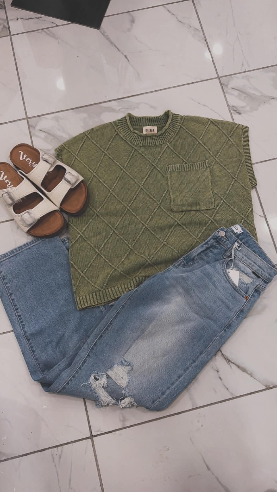 DIAMOND KNIT TOP