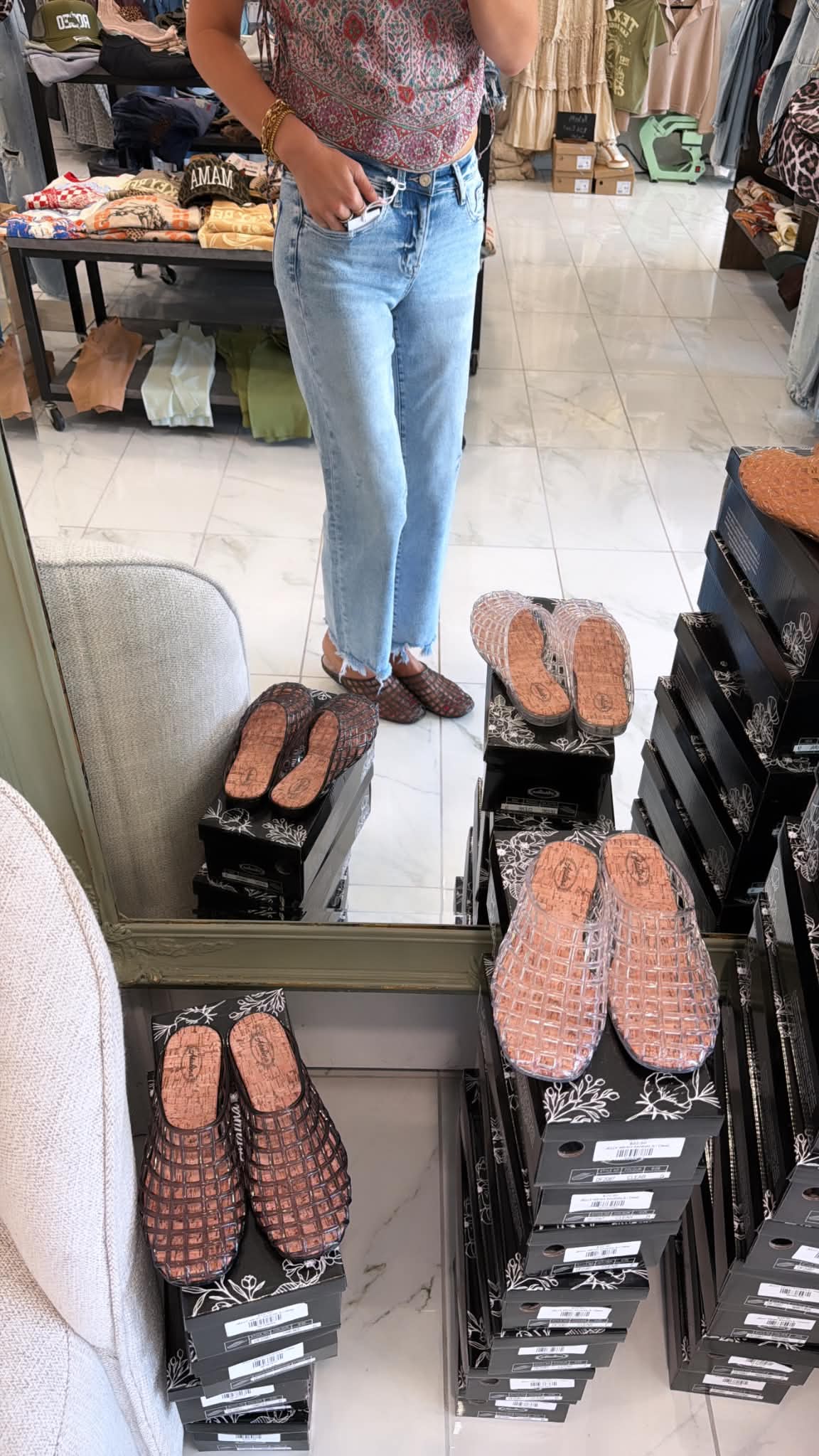 VERVET RAW HEM DENIM