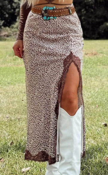 LACE SLIT SKIRT