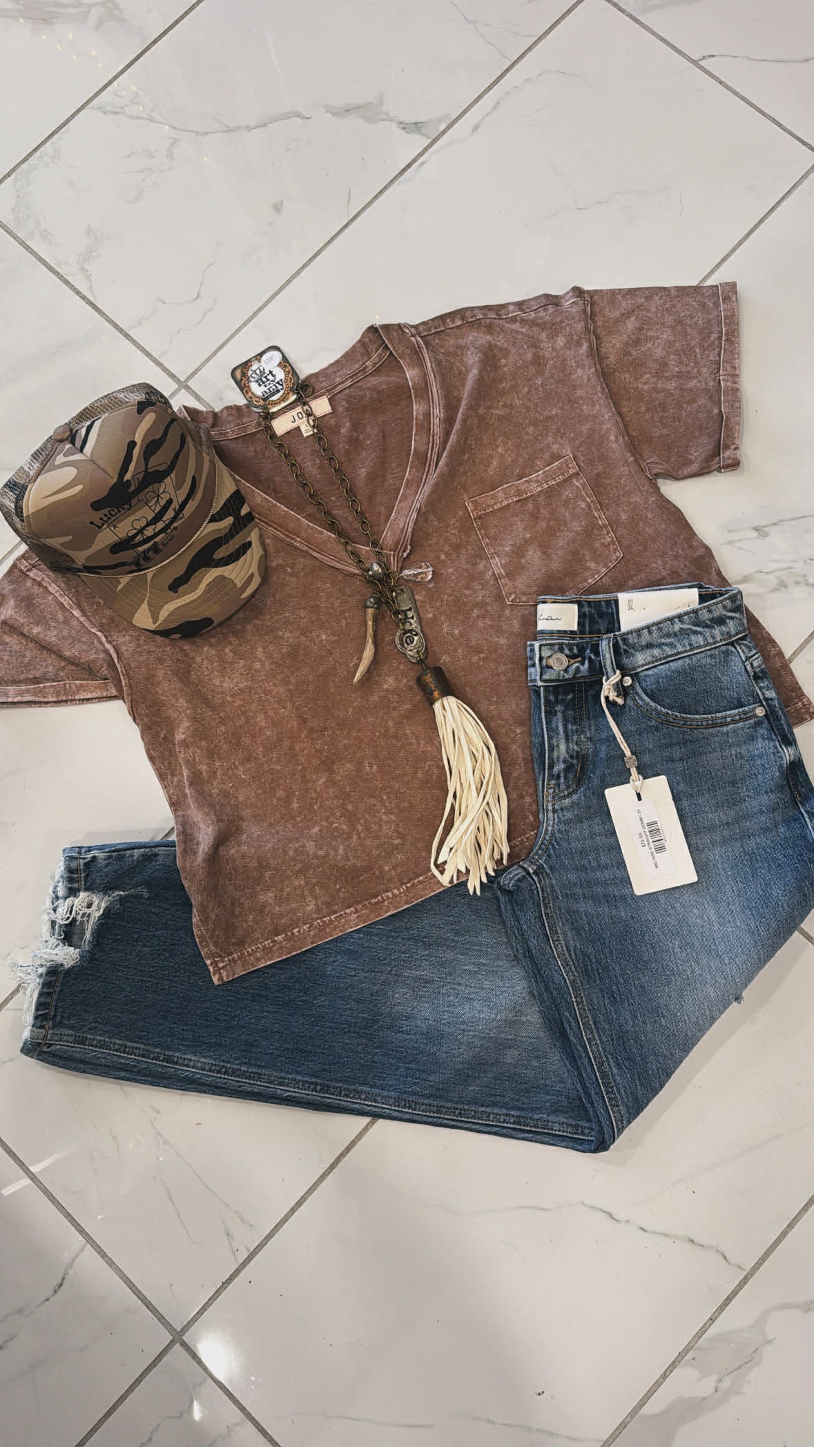 CROP V NECK TOP