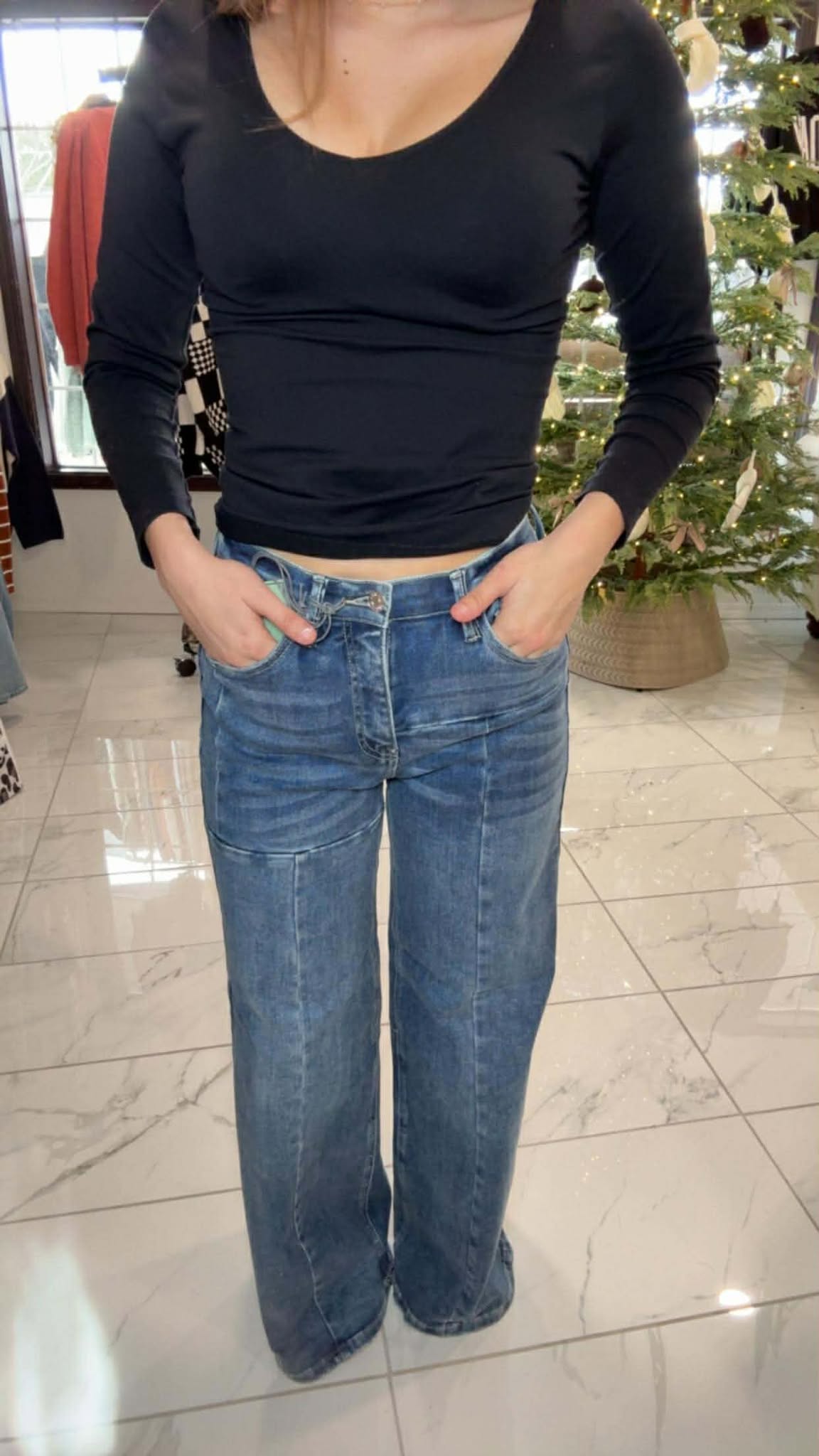 MID RISE WIDE LEG DENIM