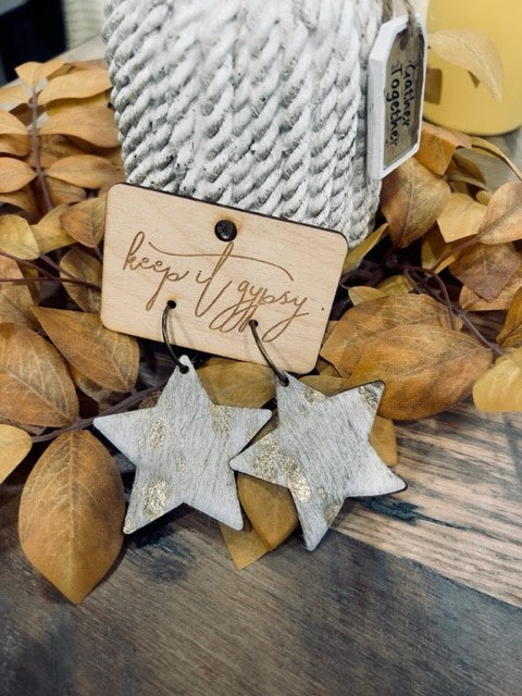 STAR LEATHER EARRING