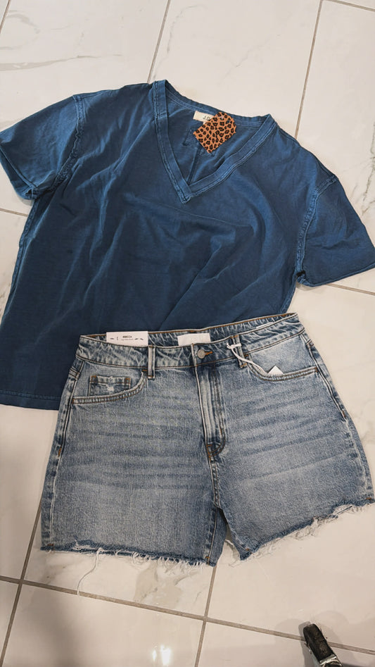 WASHED V NECK TOP