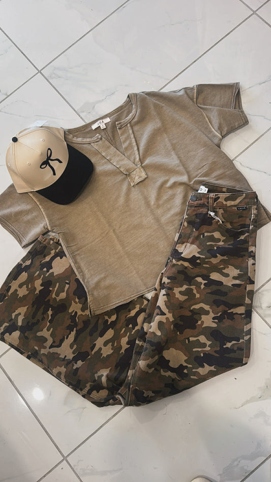 WASHED SHORT SLEEVE TOP