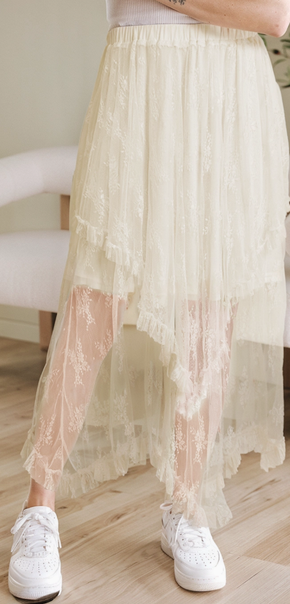 BEIGE LACE SKIRT