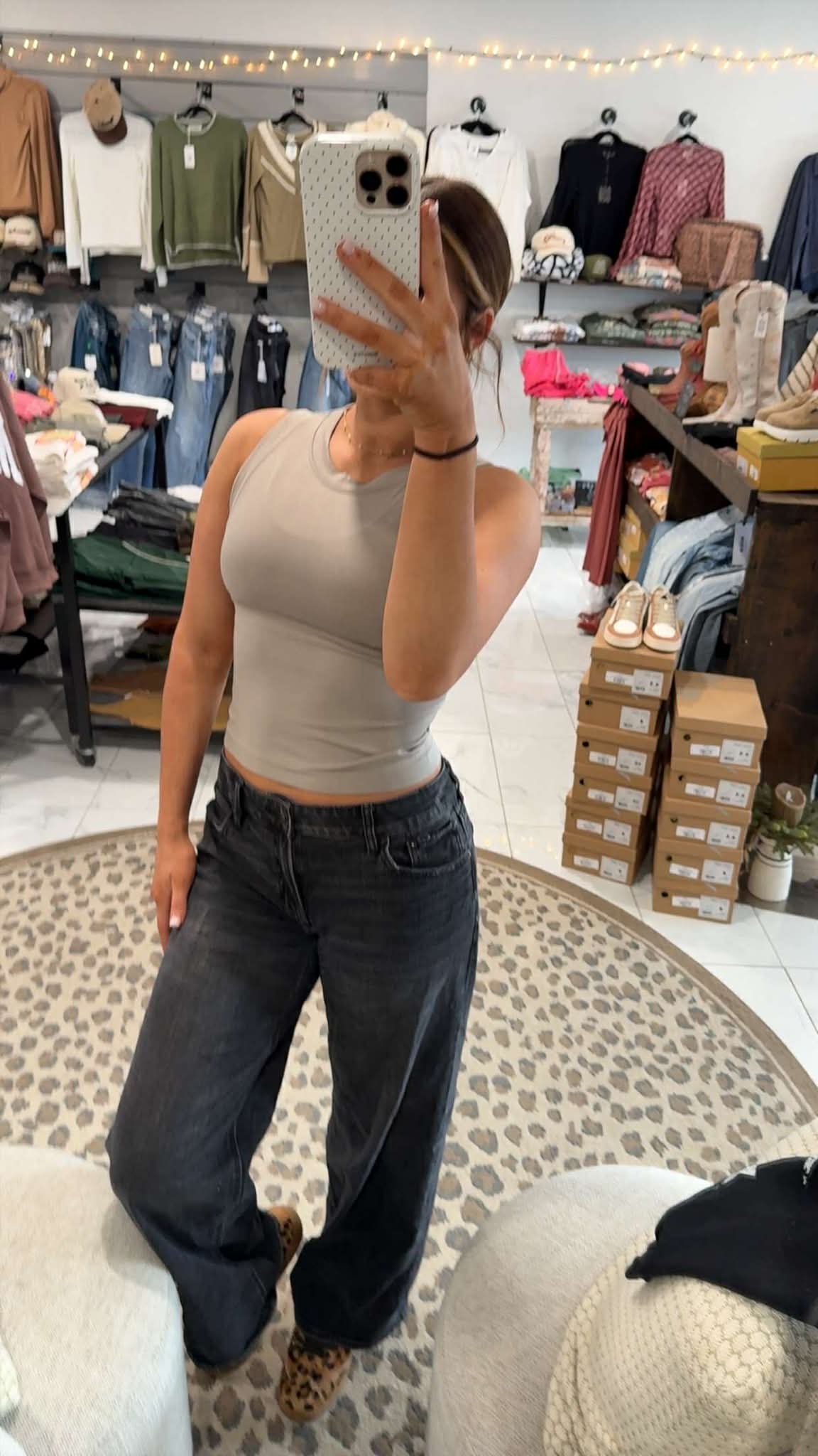 SEAMLESS CREW TANK