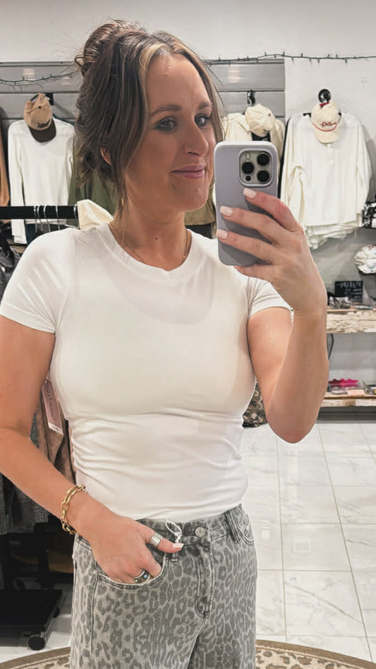 WHITE CROP TEE