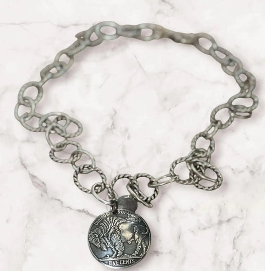 HIGHWAY LEGEND TRUCKER NECKLACE