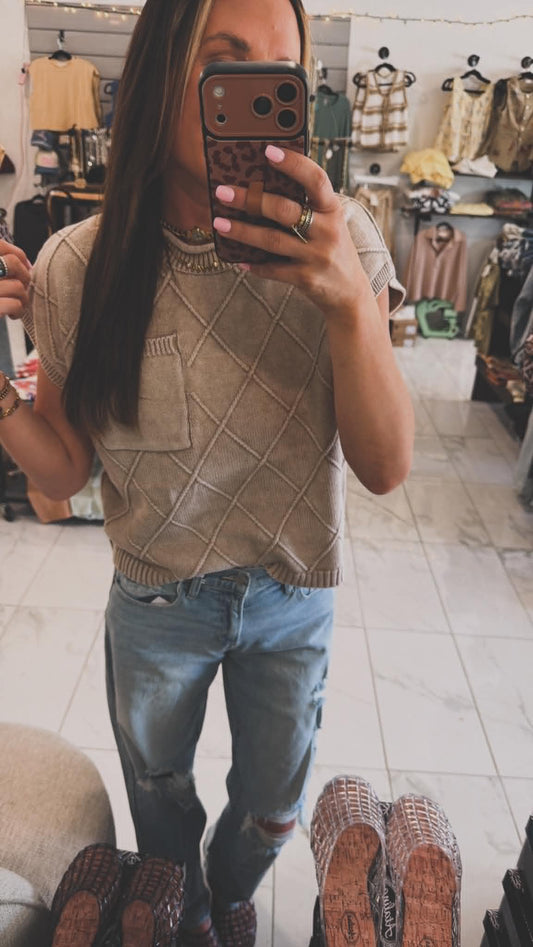DIAMOND KNIT TOP