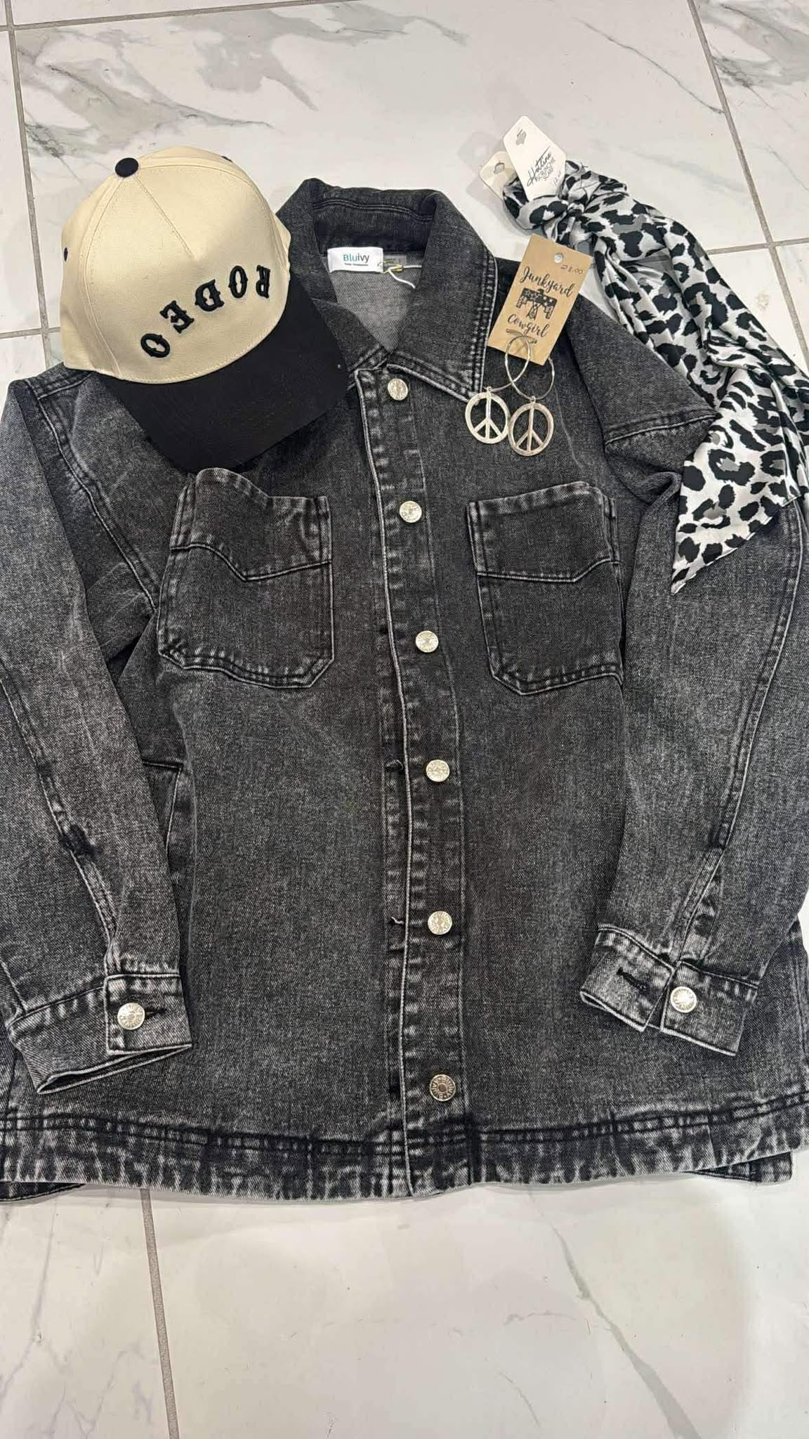 WASHED BLACK DENIM JACKET