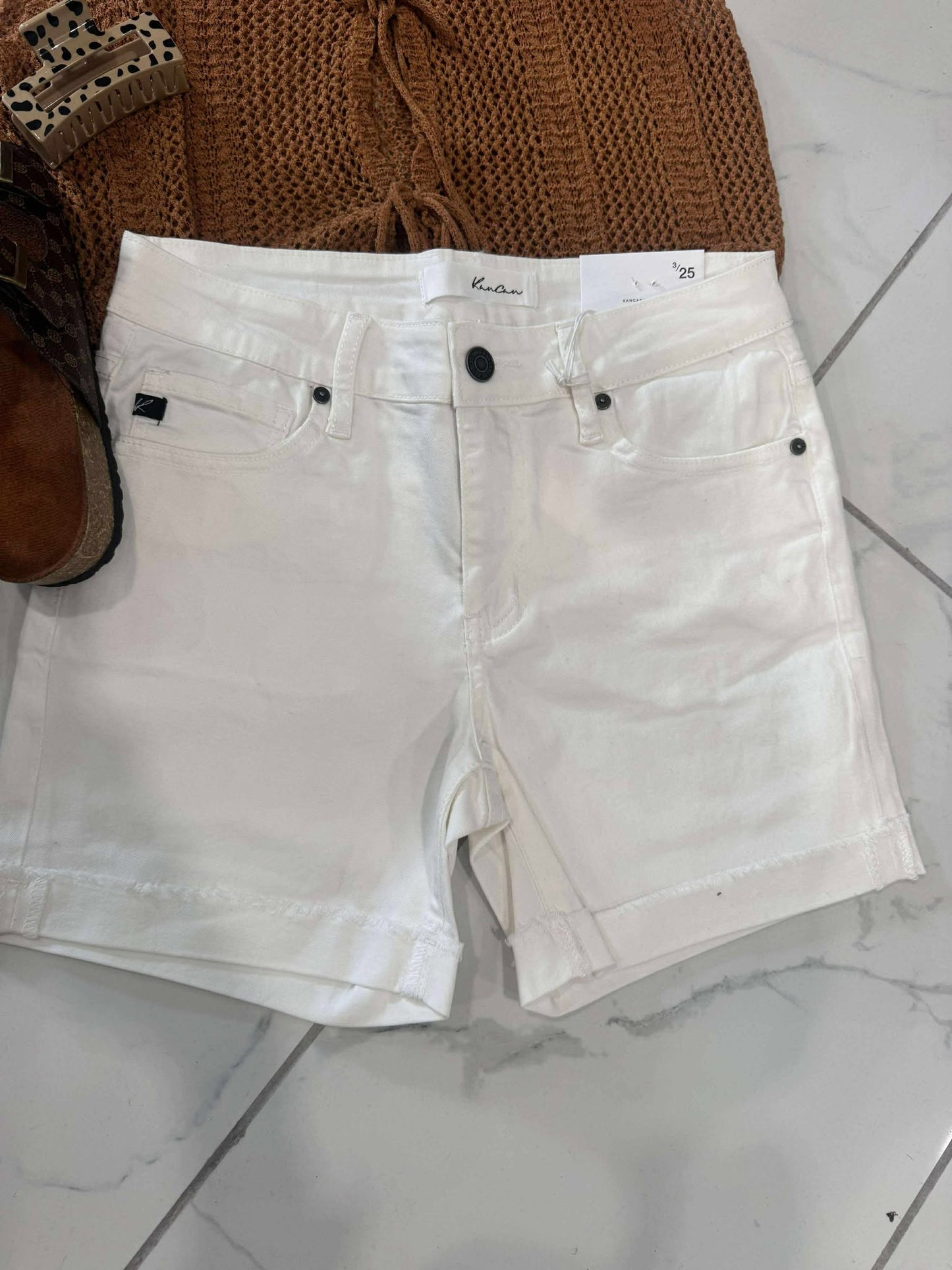 MID RISE WHITE DENIM SHORTS