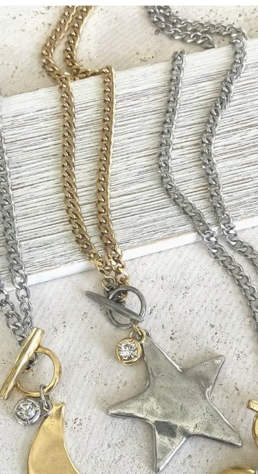 SILVER STAR NECKLACE