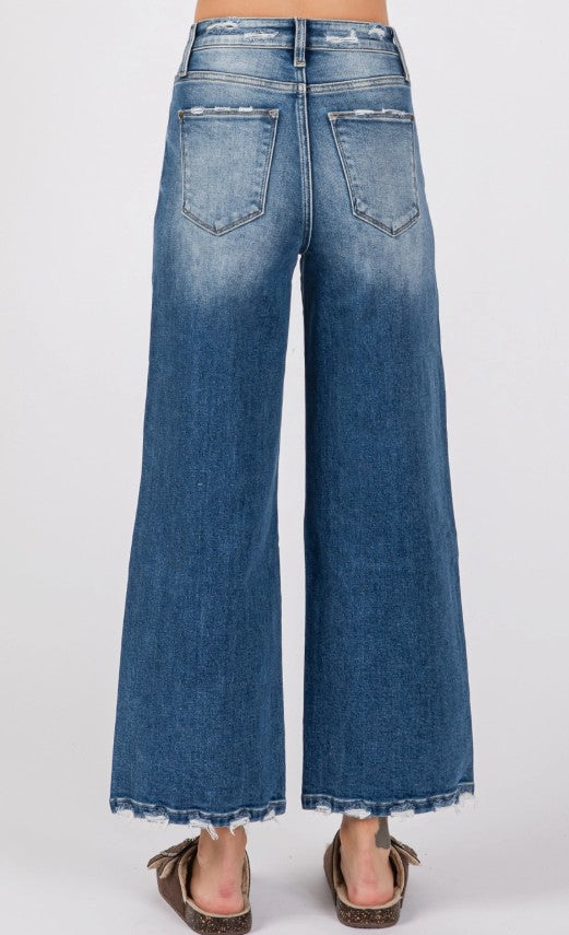 HIGH RISE RELAXED CROPPED DENIM