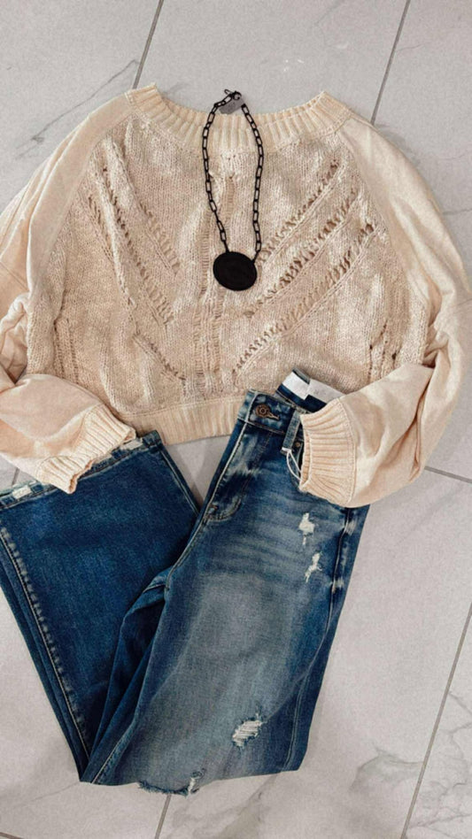 CREAM CABLE SWEATER