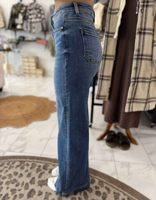 RISEN PINTUCK JEANS