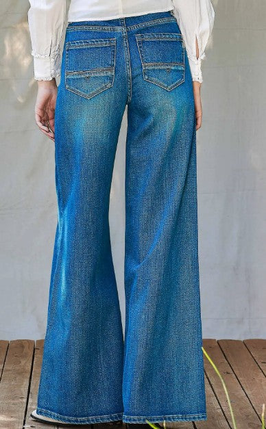VIBRANT WIDE LEG DENIM