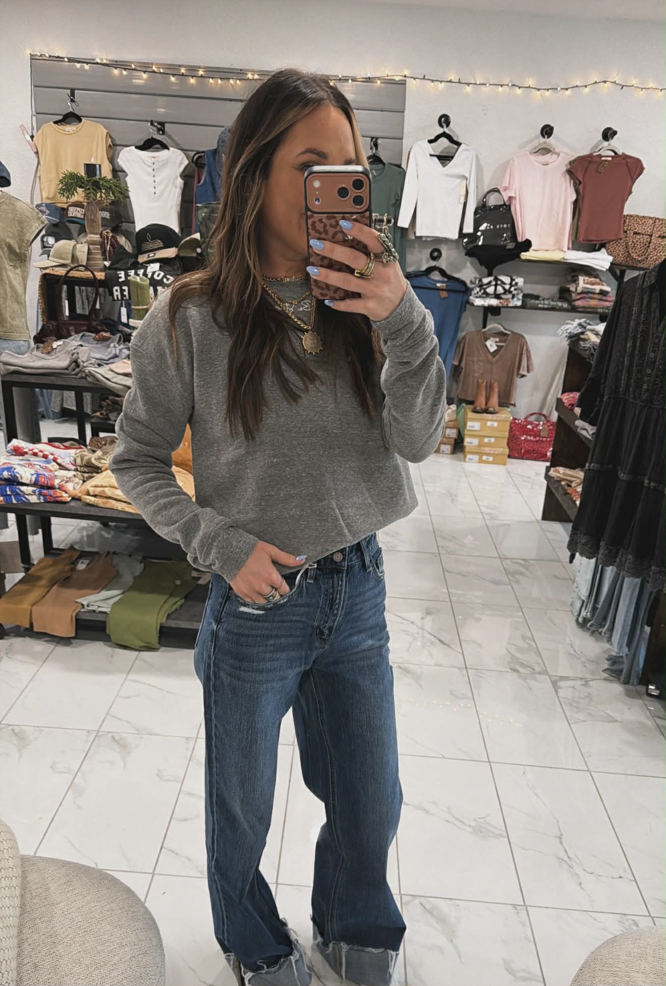 HIGH RISE CUFF DENIM