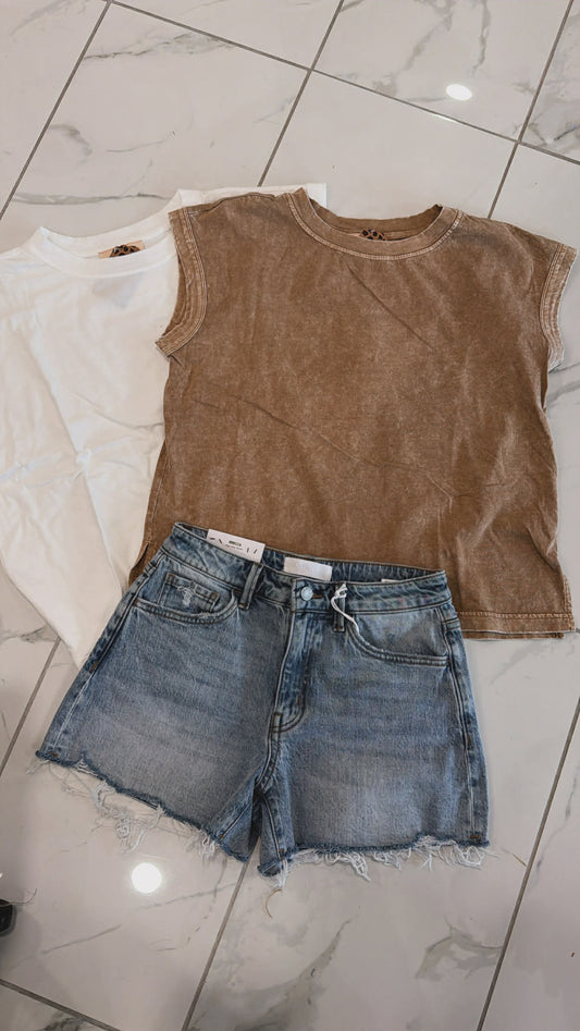 WASHED SHOULDER TEE